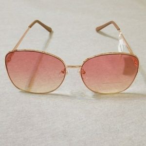 Vince Camuto Sunglasses, New w/ tag